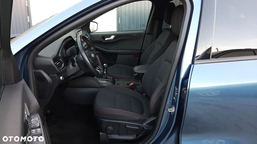 Ford Kuga 1.5 EcoBoost FWD ST-Line - 11