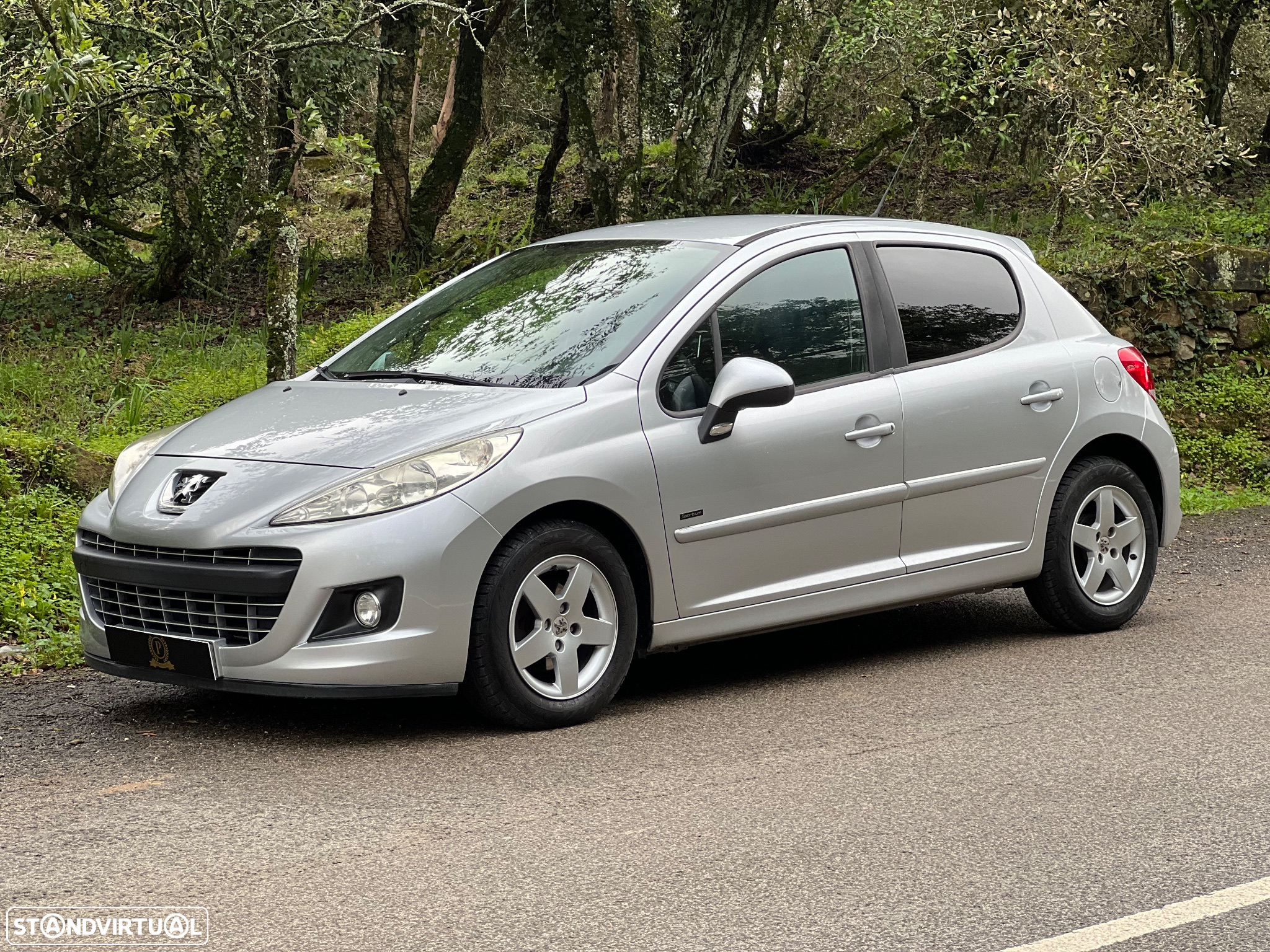 Peugeot 207 1.4 16V SE Sportium - 3