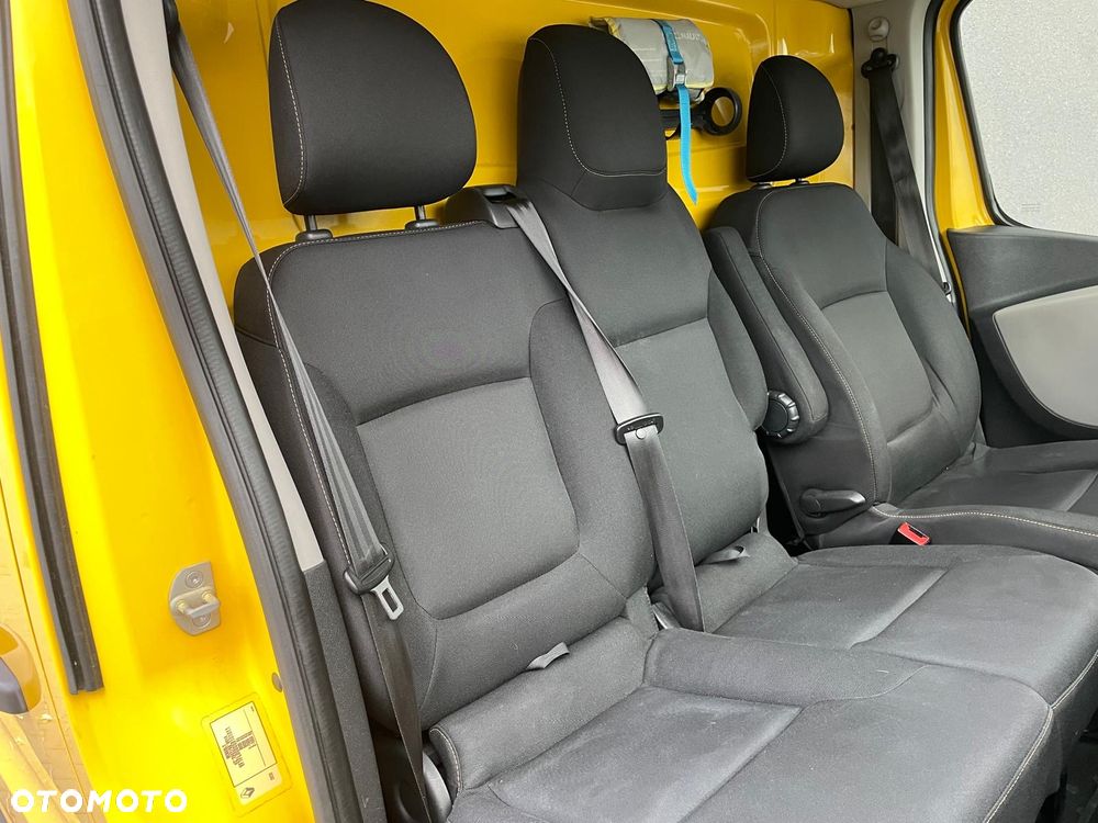 Renault Trafic - 22