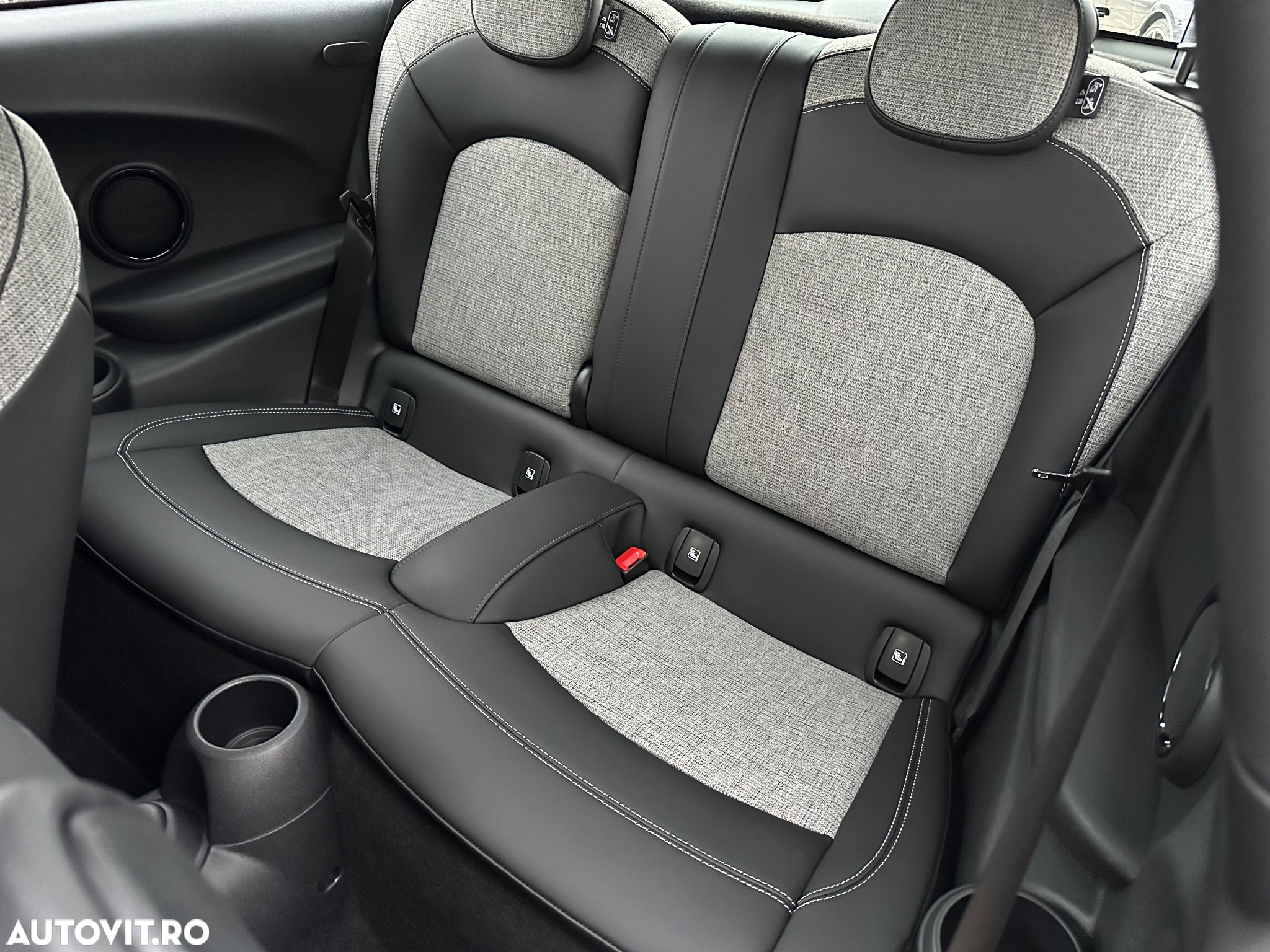Mini Cooper E Classic Trim - 18