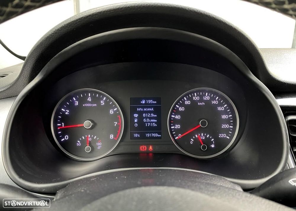 Kia Stonic 1.0 T-GDI TX - 25