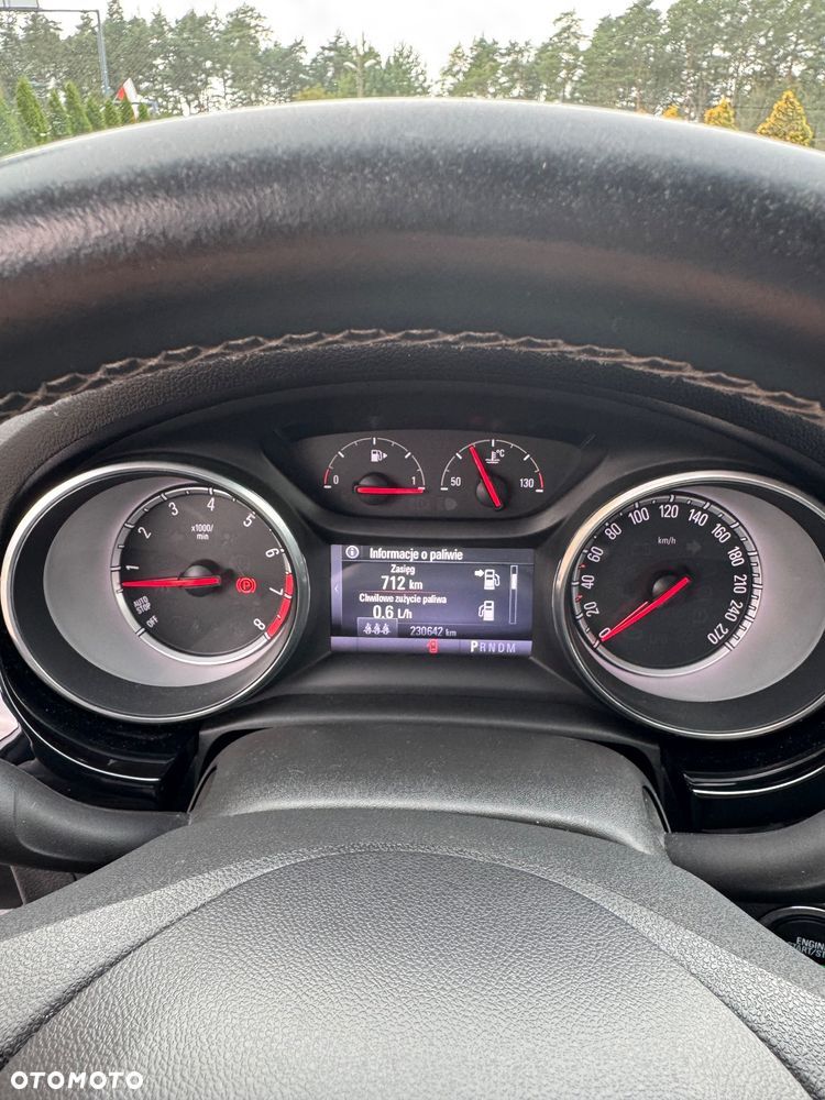 Opel Astra V 1.4 T Elite S&S - 12