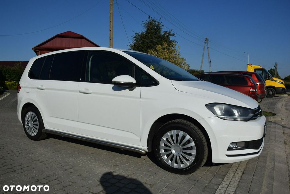 Volkswagen Touran 2.0 TDI BMT Comfortline DSG - 9