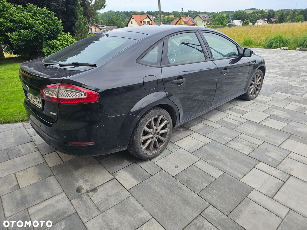 Ford Mondeo 1.6 T Ambiente - 3