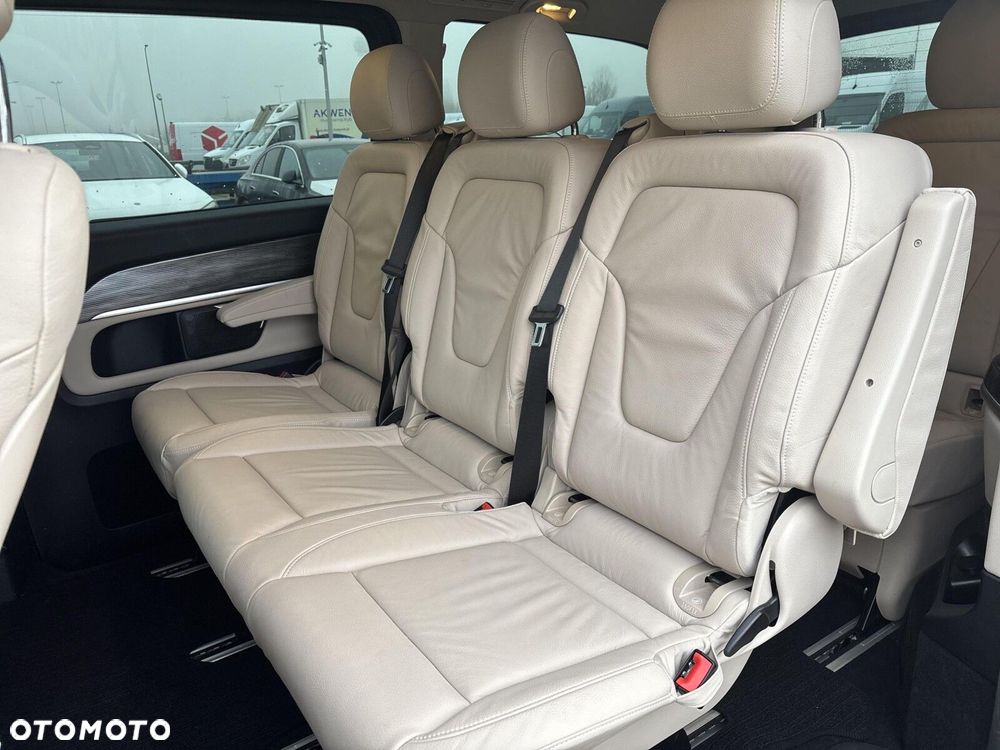 Mercedes-Benz EQV - 21