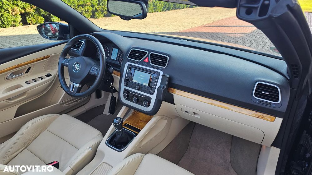 Volkswagen Eos 1.4 TSI Exclusive - 18