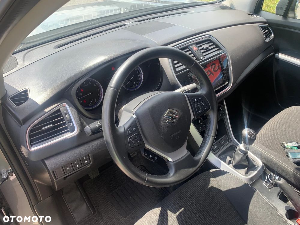 Suzuki SX4 S-Cross 1.4 Boosterjet Hybrid Comfort - 8