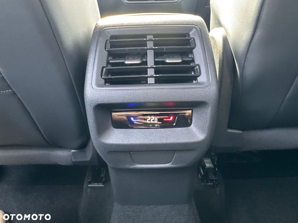 Volkswagen Tiguan - 25