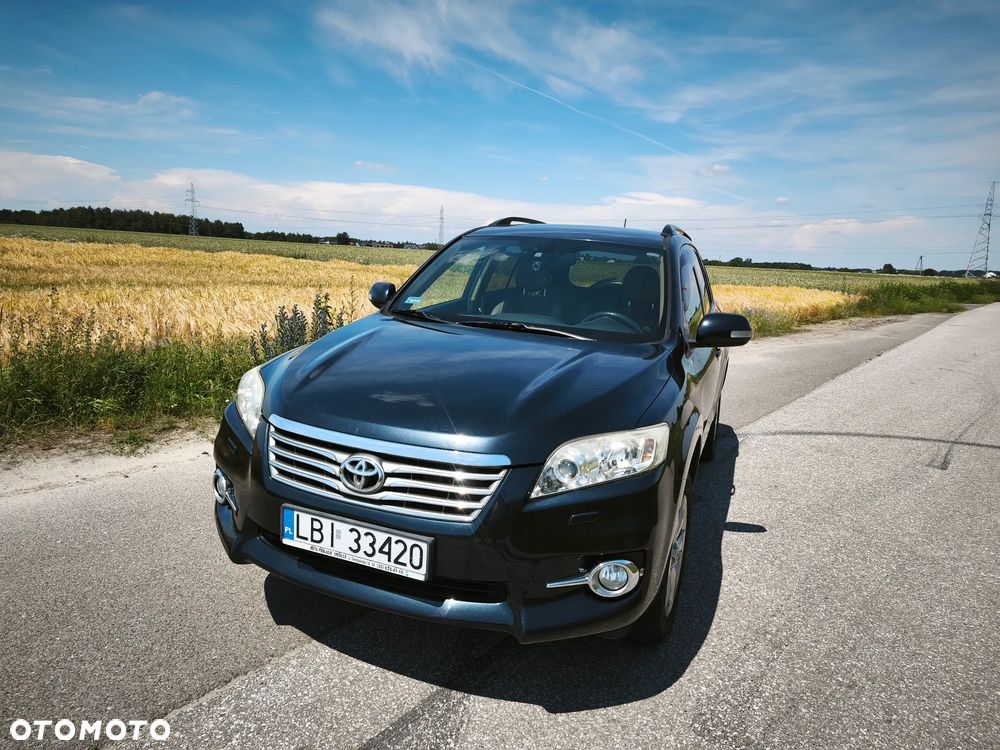 Toyota RAV4 2.2 D-4D Prestige - 1