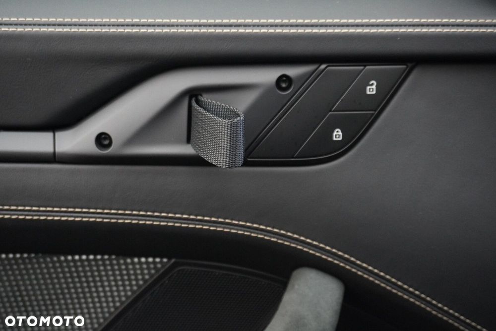 Porsche 911 GT3 RS - 16