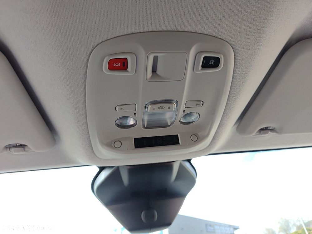 Opel Vivaro Vivaro Furgon XL Diesel 2.2 150 KM Manual - 27