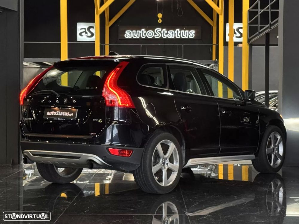 Volvo XC 60 2.0 D4 R-Design Start/Stop - 14