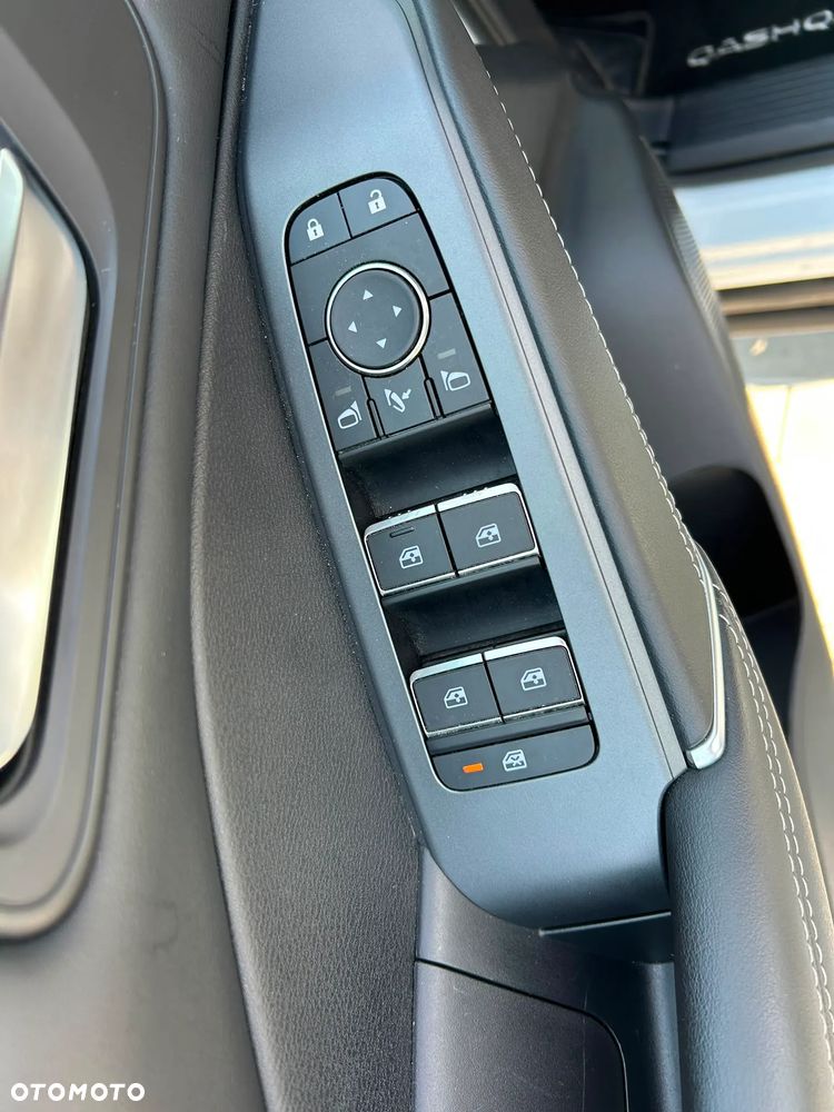 Nissan Qashqai 1.3 DIG-T MHEV N-Connecta Xtronic - 7