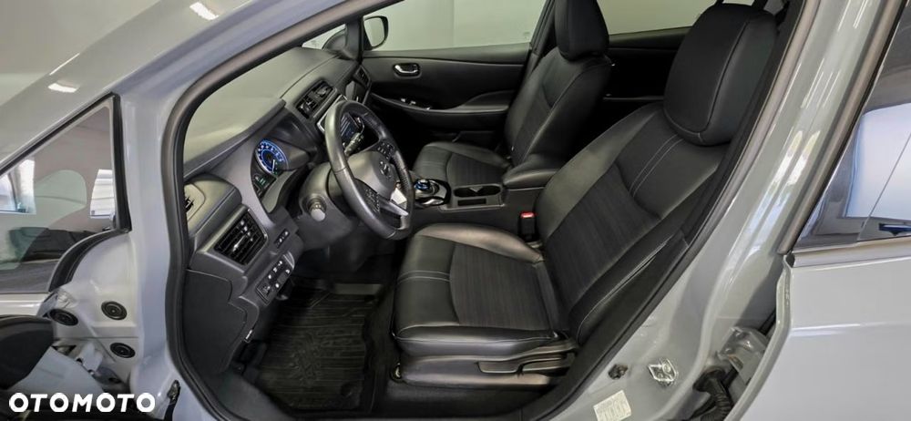 Nissan Leaf 62 kWh e+ N-Connecta - 15