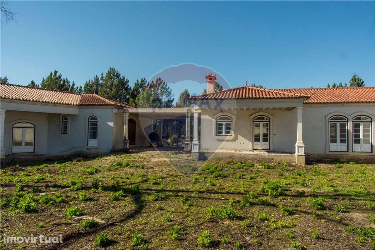 Moradia T4 para venda - Grande imagem: 2/48