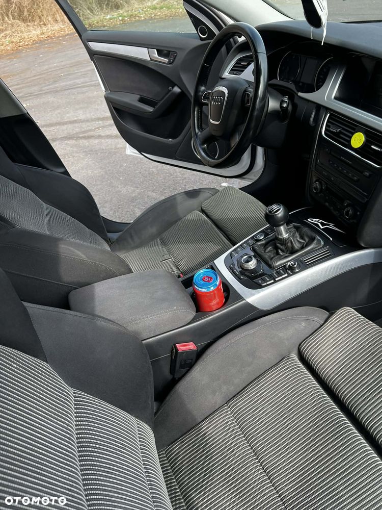 Audi A4 Avant 2.7 TDI DPF Attraction - 9