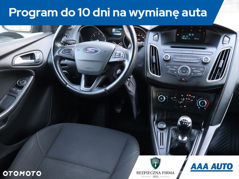 Ford Focus - 9