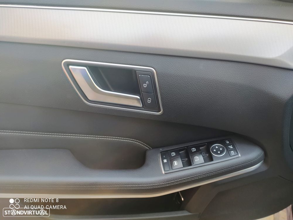 Mercedes-Benz E 300 Bluetec Hybrid Avantgarde - 20