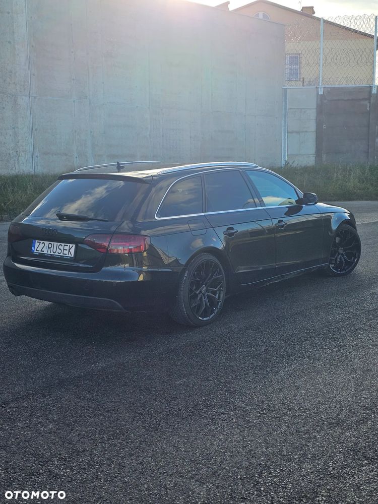 Audi A4 Avant 2.0 TDI - 5