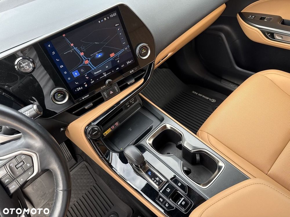 Lexus NX 350h Prestige AWD - 18