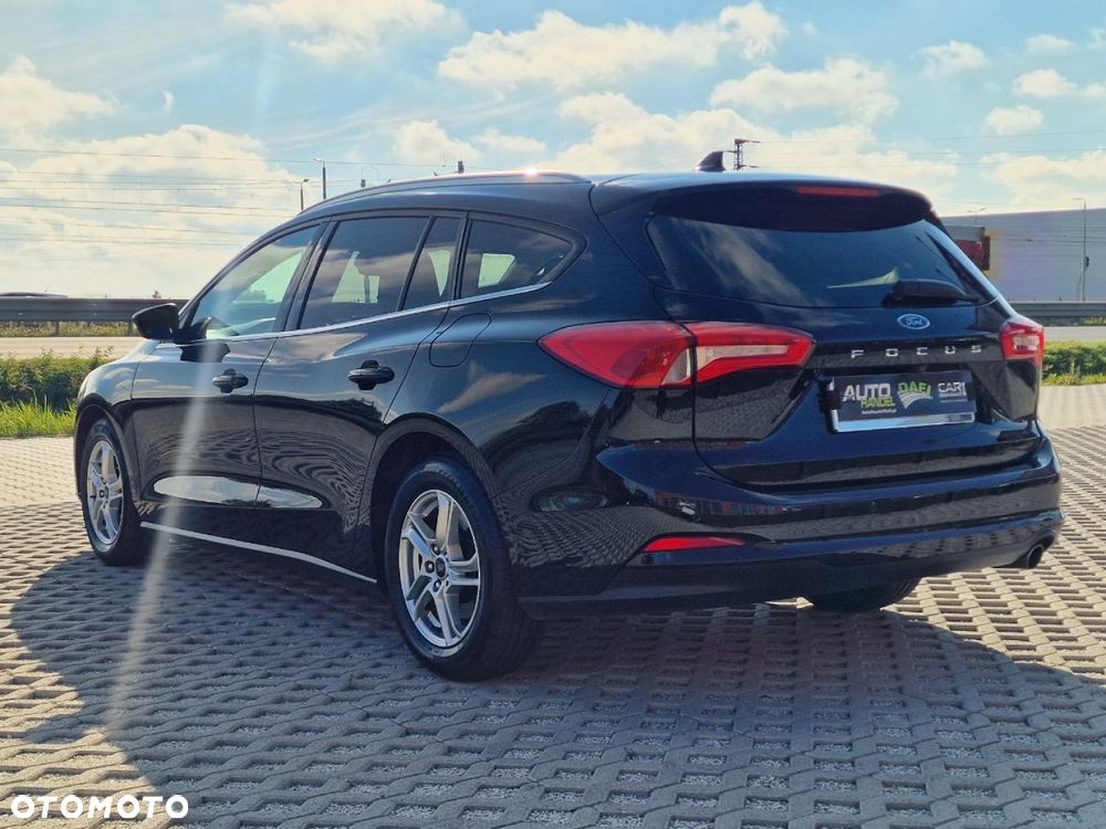 Ford Focus SW - 4