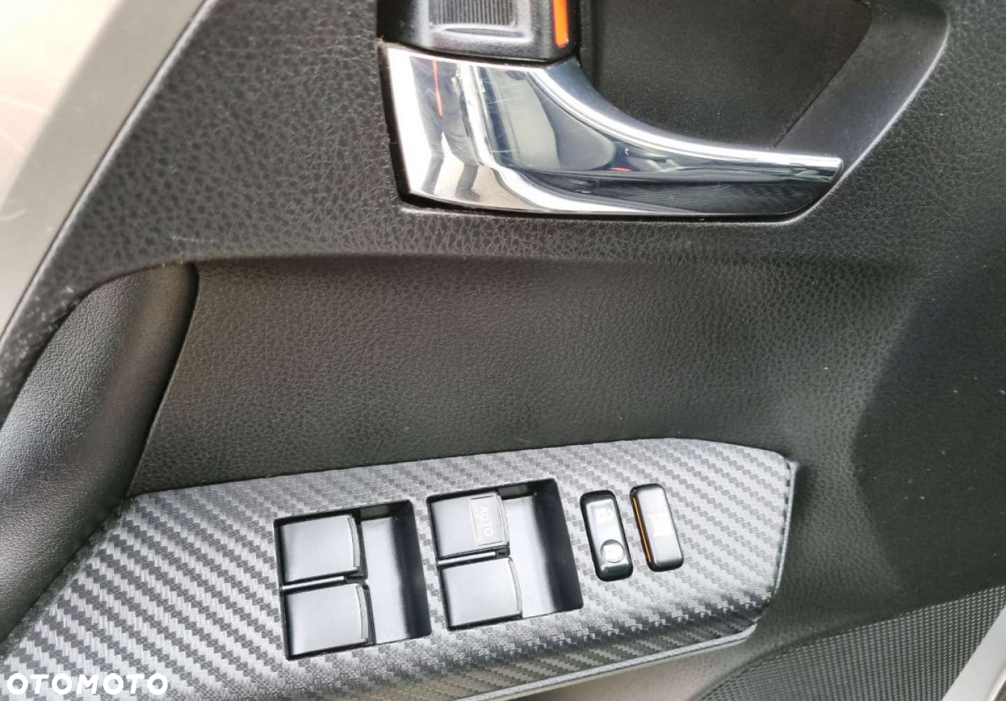 Toyota RAV4 - 13