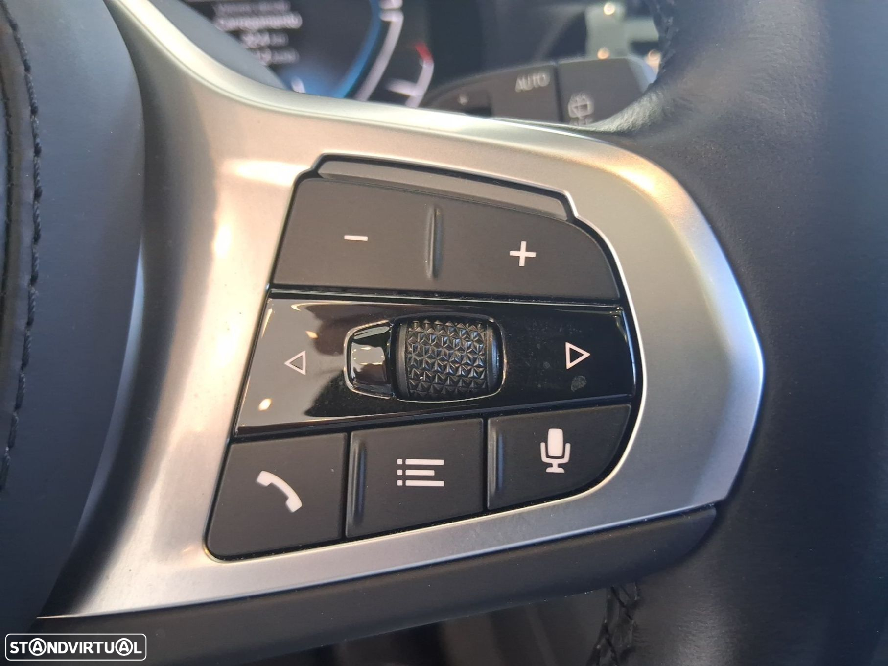 BMW iX3 M Sport Impressive - 18