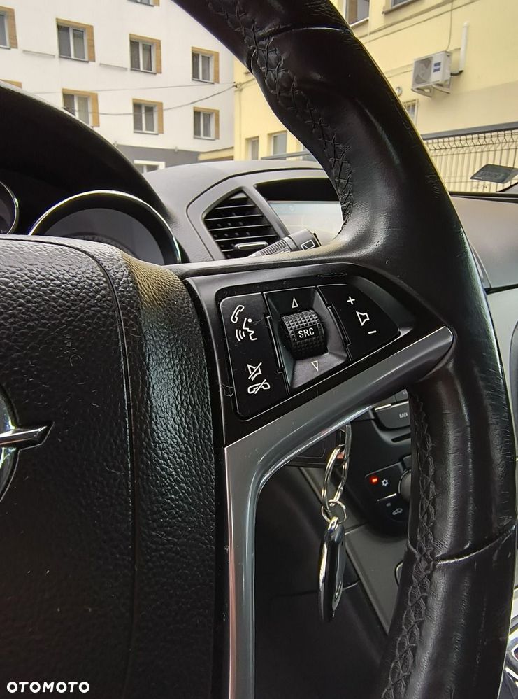 Opel Insignia 2.0 CDTI automatik Active - 30