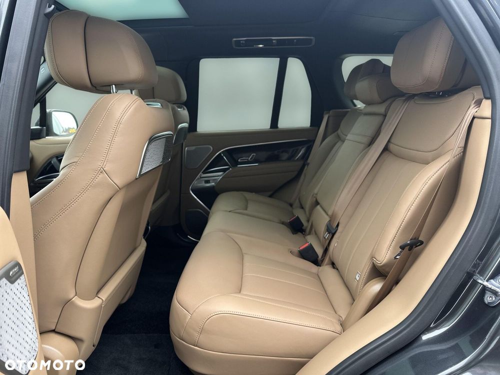 Land Rover Range Rover 4.4 V8 P535 Autobiography - 15