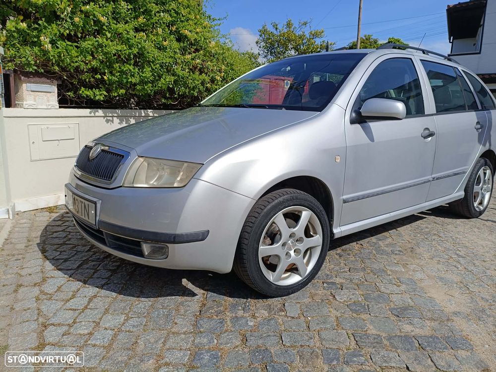 Skoda Fabia Break 1.4 Sport - 9