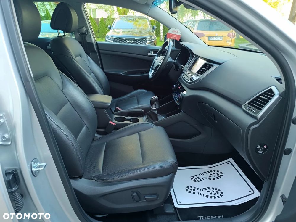 Hyundai Tucson 1.7 CRDI BlueDrive GO 2WD - 33