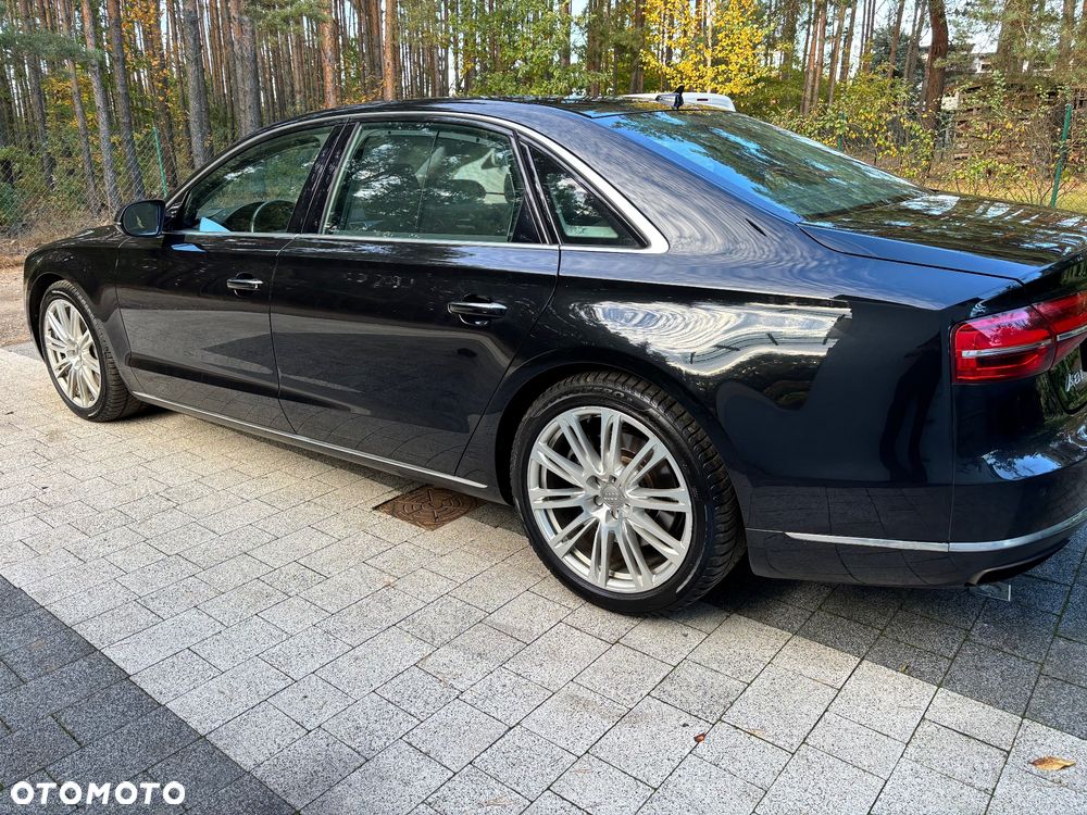 Audi A8 2015 photo 5