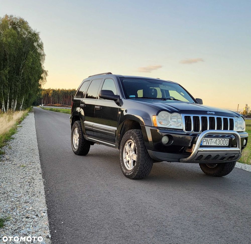Jeep Grand Cherokee 2005 photo 2