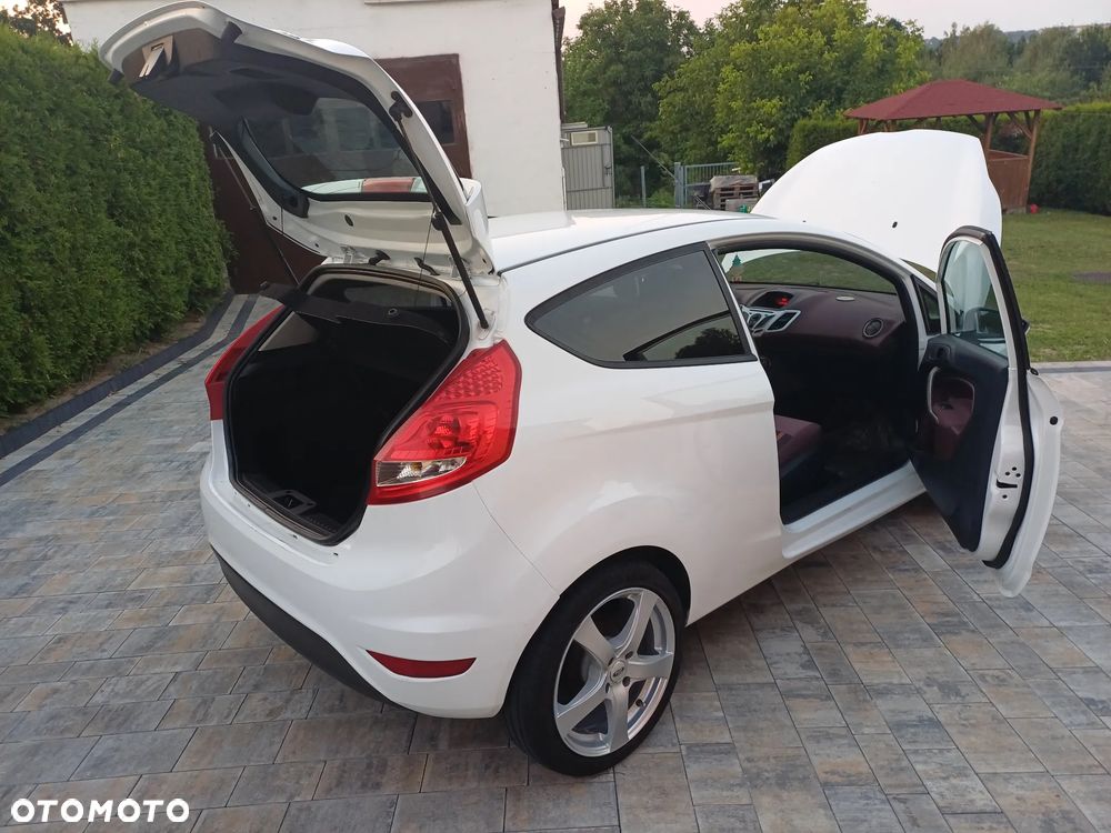 Ford Fiesta 1.25 Gold X - 36