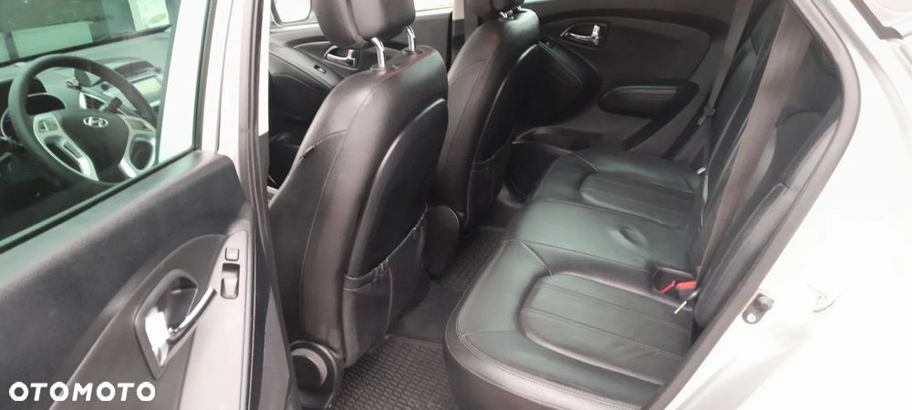 Hyundai ix35 2.0 CRDi Premium 4WD - 24