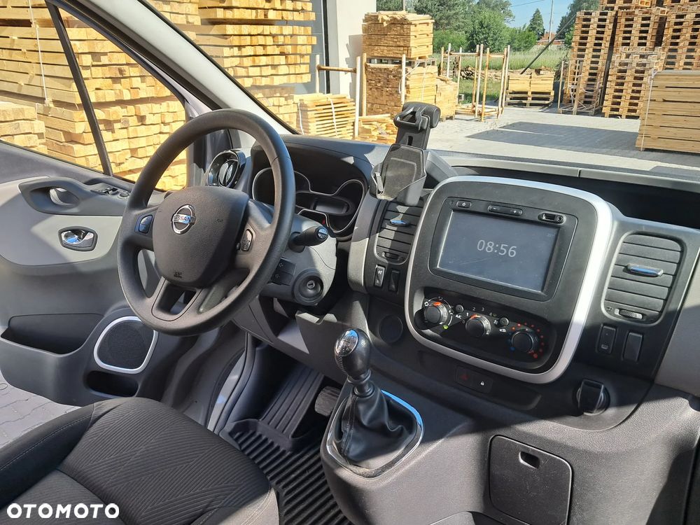 Nissan NV300 - 9