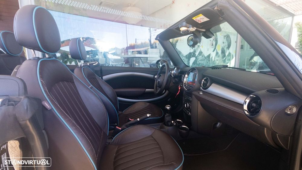 MINI Cabrio Cooper D - 10