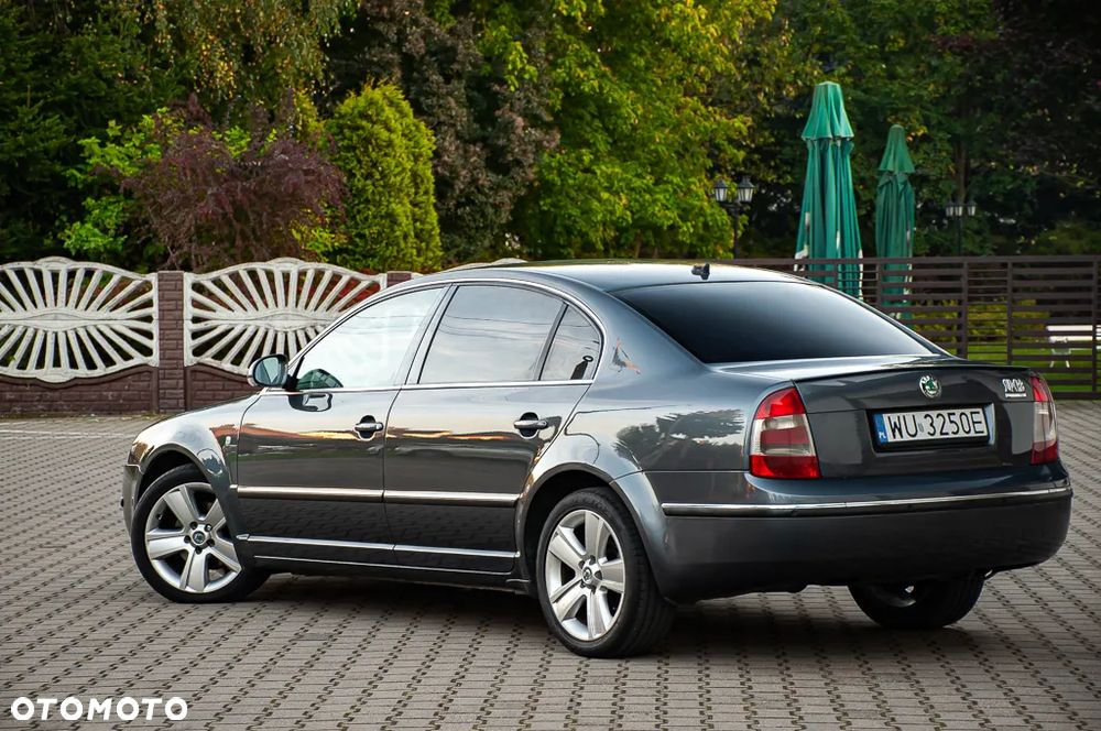 Skoda Superb - 11