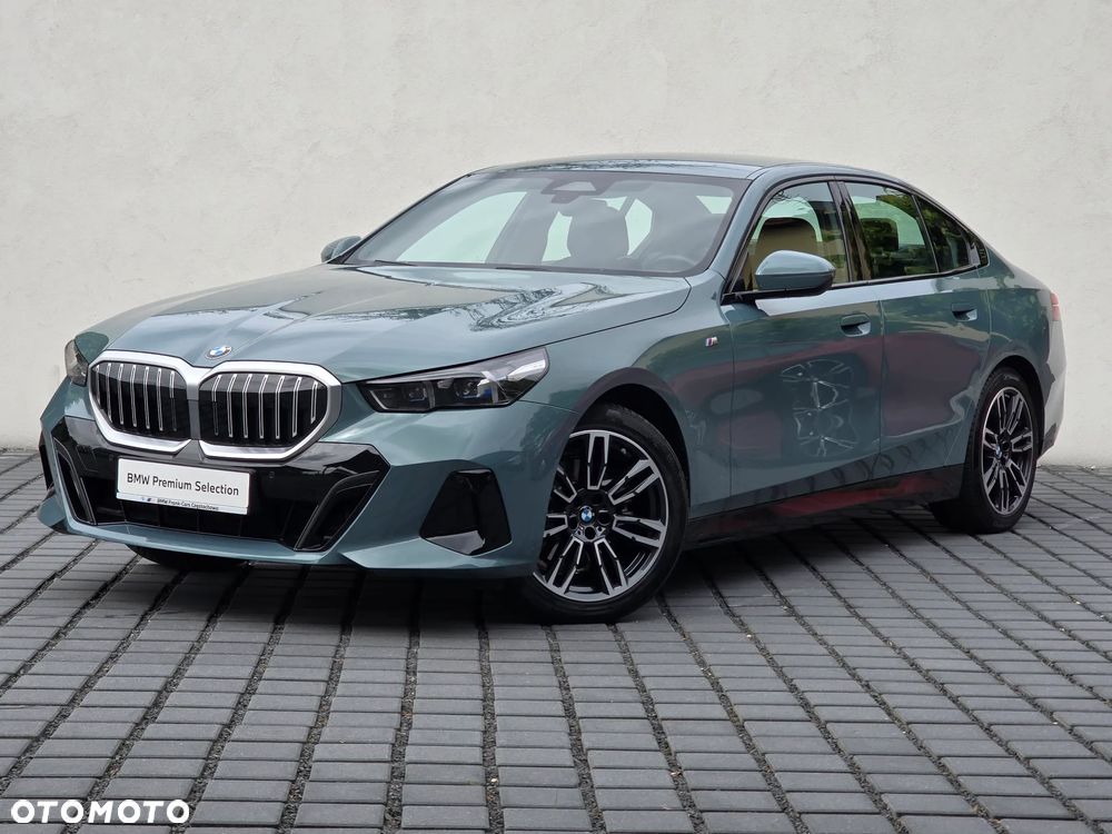 BMW Seria 5 520d xDrive - 2
