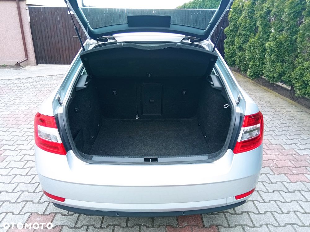 Skoda Octavia 2.0 TDI Clever - 17