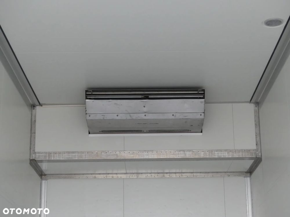 MAN TGA 26.400 6x2 / CHŁODNIA / EURO 4 / KABINA SYPIALNA / - 21