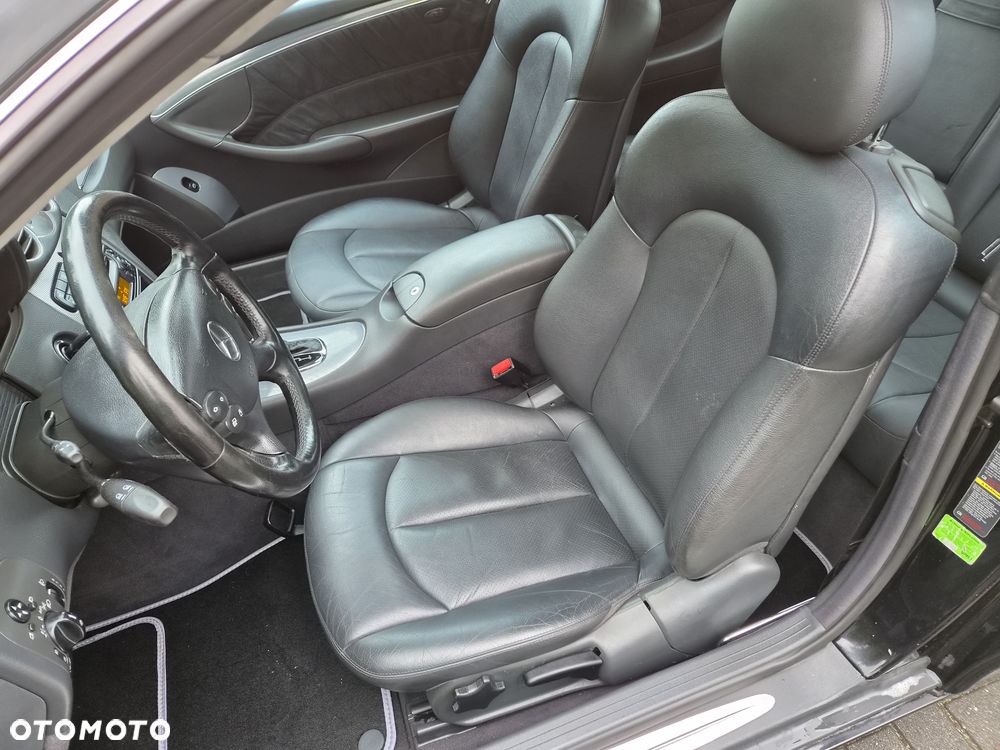Mercedes-Benz CLK 320 Avantgarde - 20