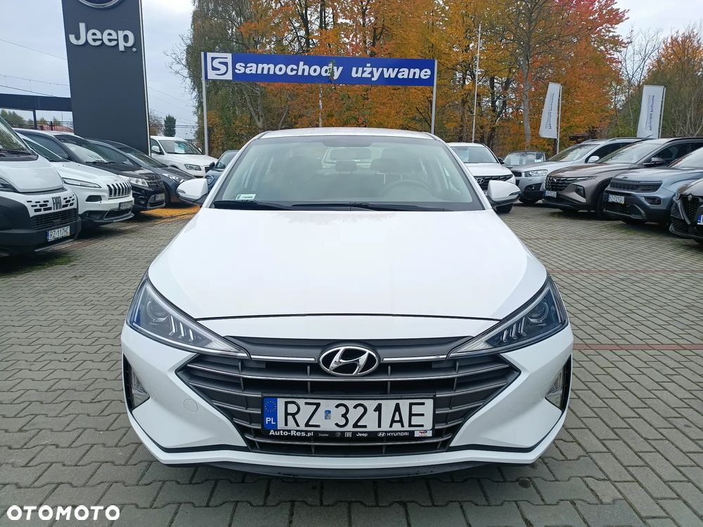 Hyundai Elantra 1.6 Comfort