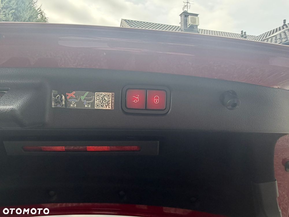 Mercedes-Benz Klasa C 220 d mHEV 4-Matic AMG - 21