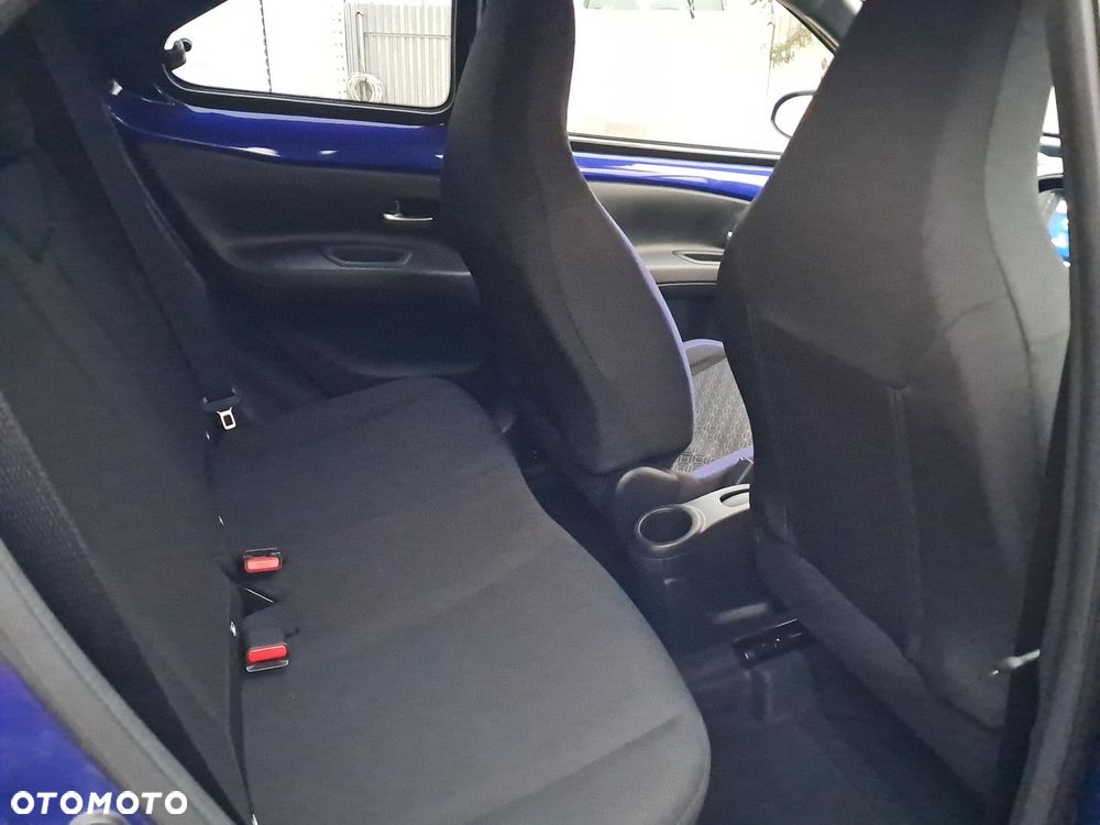 Toyota Aygo X 1.0 VVT-i Style CVT - 11