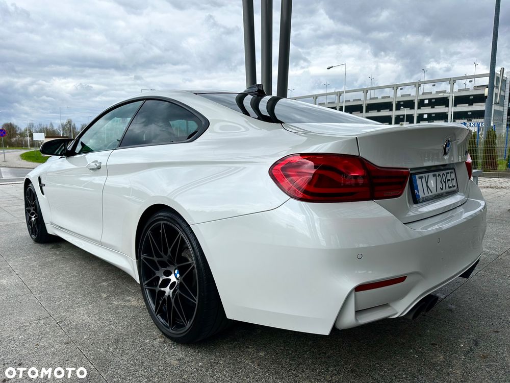BMW M4 - 5