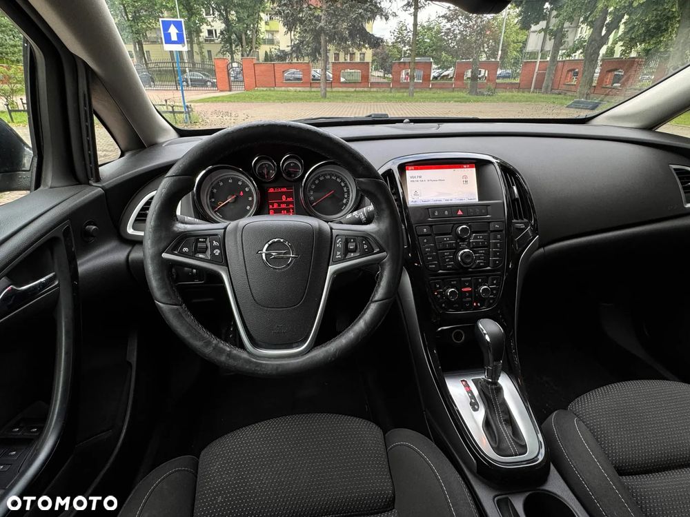 Opel Astra 1.4 T Cosmo - 16