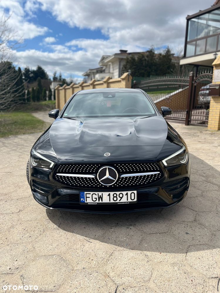 Mercedes-Benz CLA 200 AMG Line 7G-DCT - 3