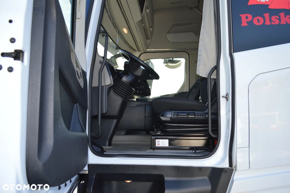 Ford F-MAX - 9