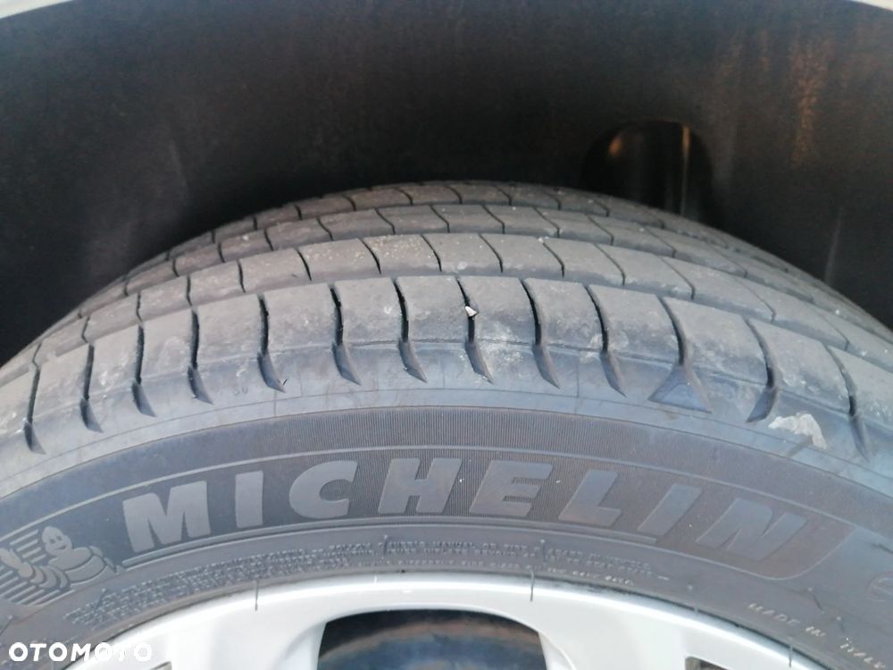 Citroën C3 1.6 HDi Exclusive - 22